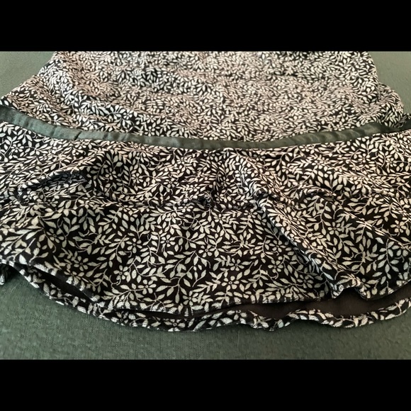 H&M Divided Mini Skirt - Picture 7 of 16